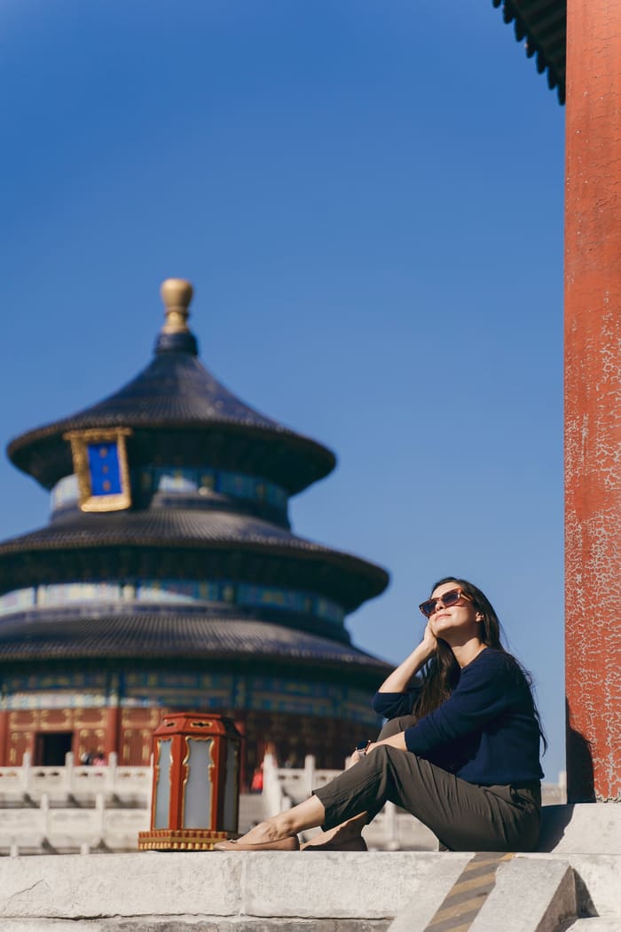 mujer posando en bejing china